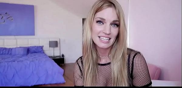 trendsSexy Cougar Stepmom Fucked By Young Stud